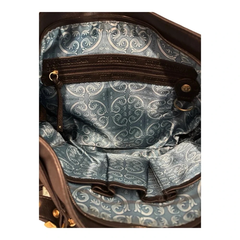 Stone Mountain Hampton‎ Shoulder Crossbody Bag Black Leather Zip Adj Stap Clean